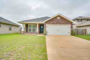featured image of 8810 Derby Ln