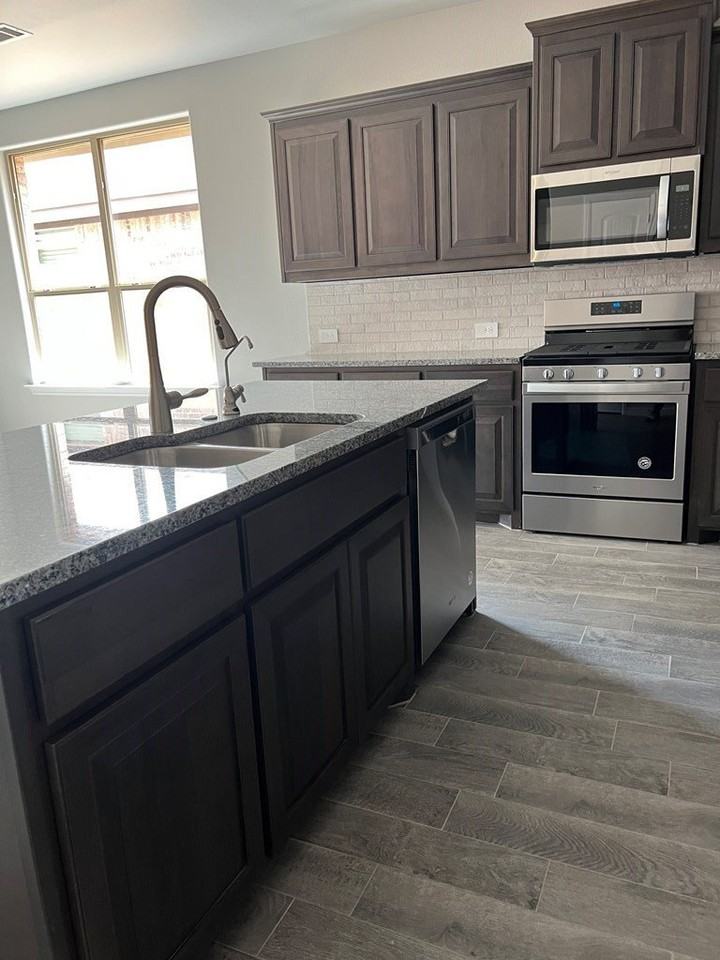 7017 Mcpherson Ln - Photo 6 of 13