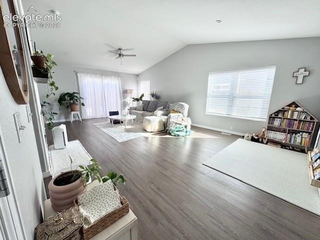 8255 Silver Glen Dr - Photo 5 of 13