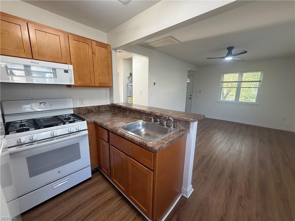 739 Waukesha Ave - Photo 4 of 15