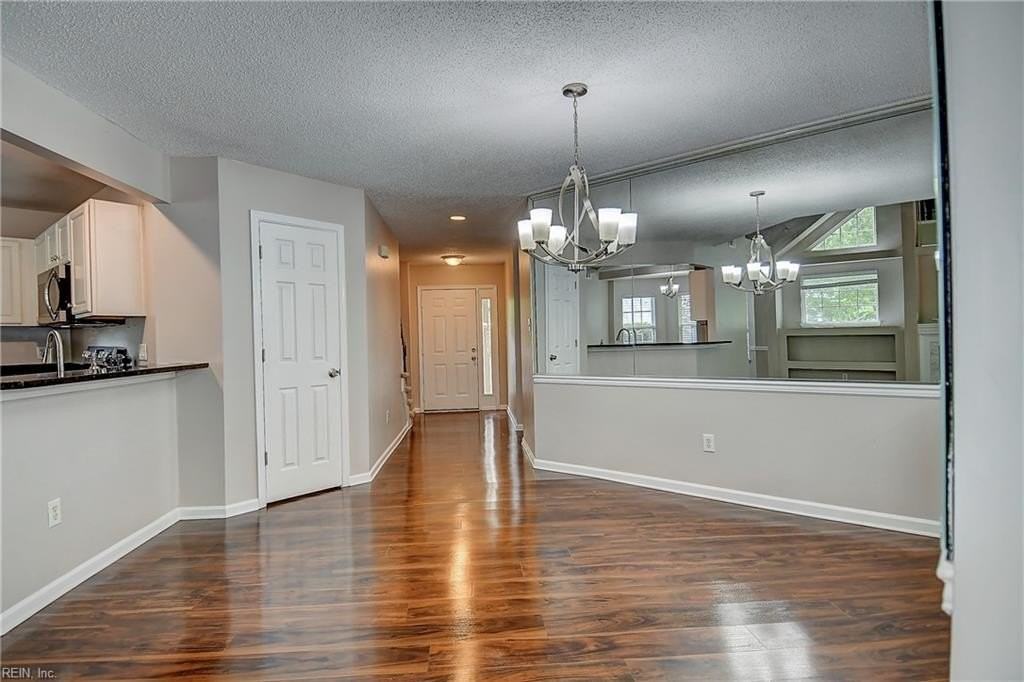 2768 Mulberry Loop - Photo 5 of 27