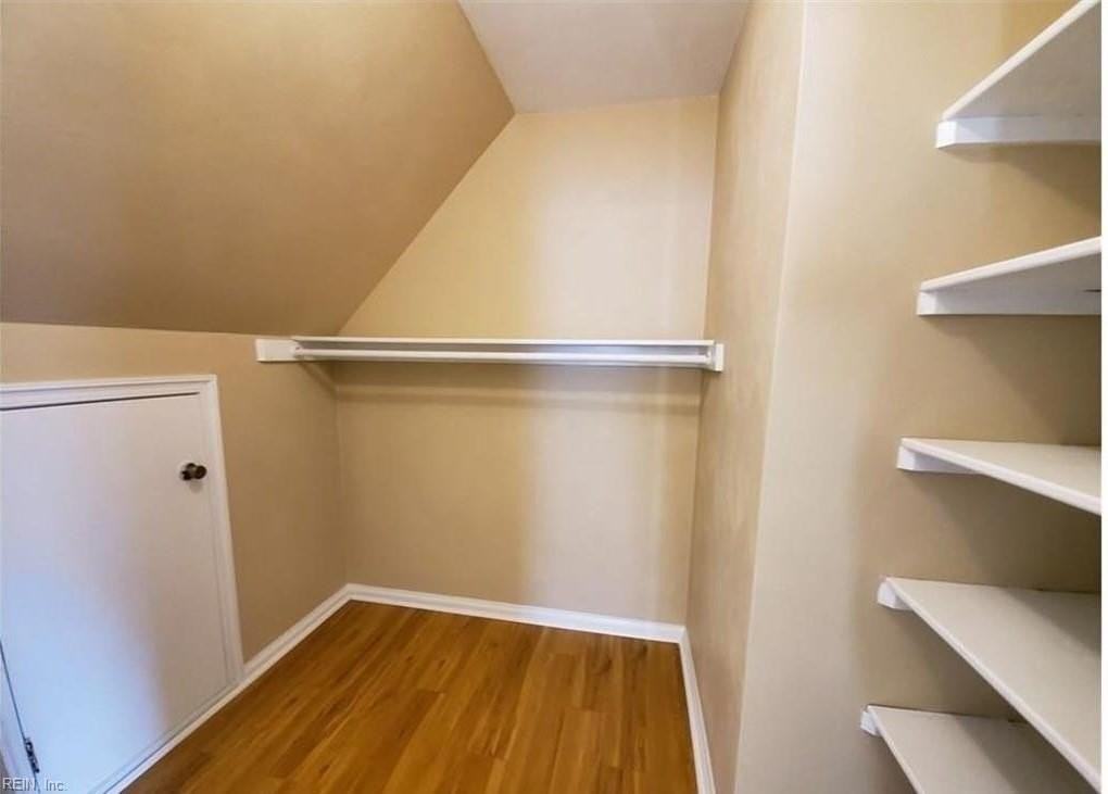 732 Norman Way - Photo 3 of 18