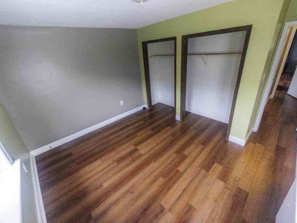 6717 Nw 59th St - Photo 5 of 16