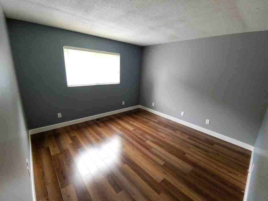 6717 Nw 59th St - Photo 7 of 16