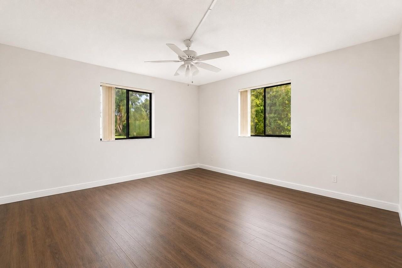 1837 Nw 94th Ave - Photo 5 of 14