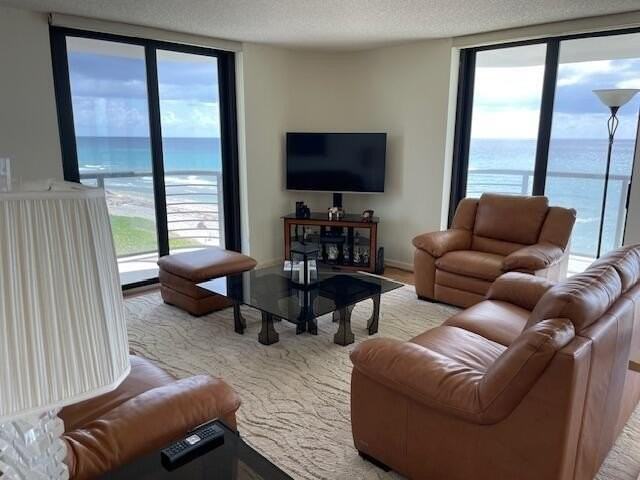 250 S Ocean Blvd #3H - Photo 5 of 45
