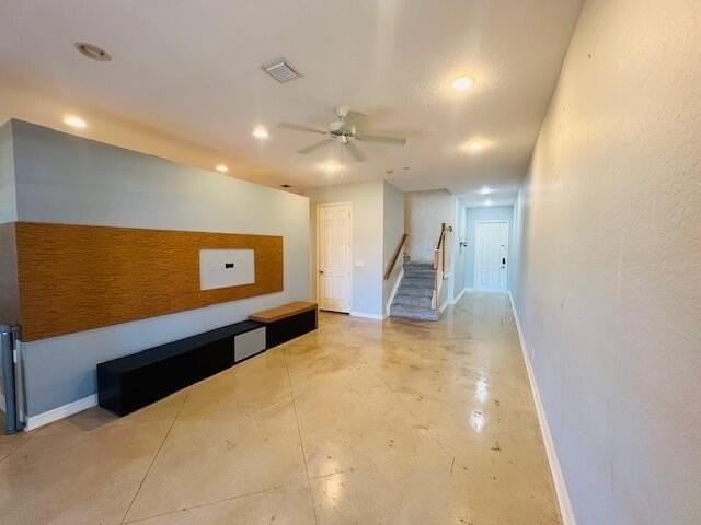 30 Beechdale Ln - Photo 3 of 25