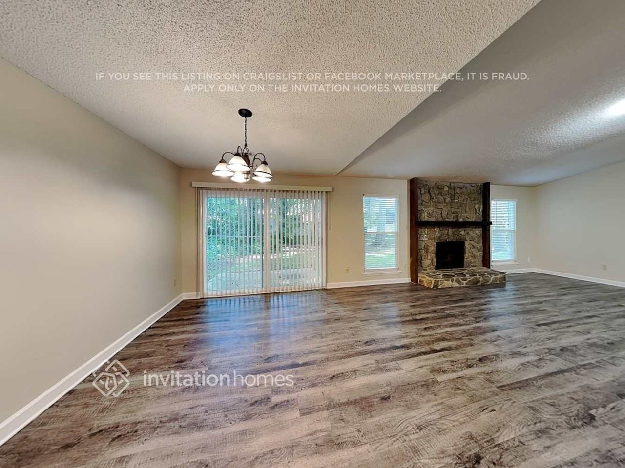 4700 Cricklewood Ln - Photo 6 of 18