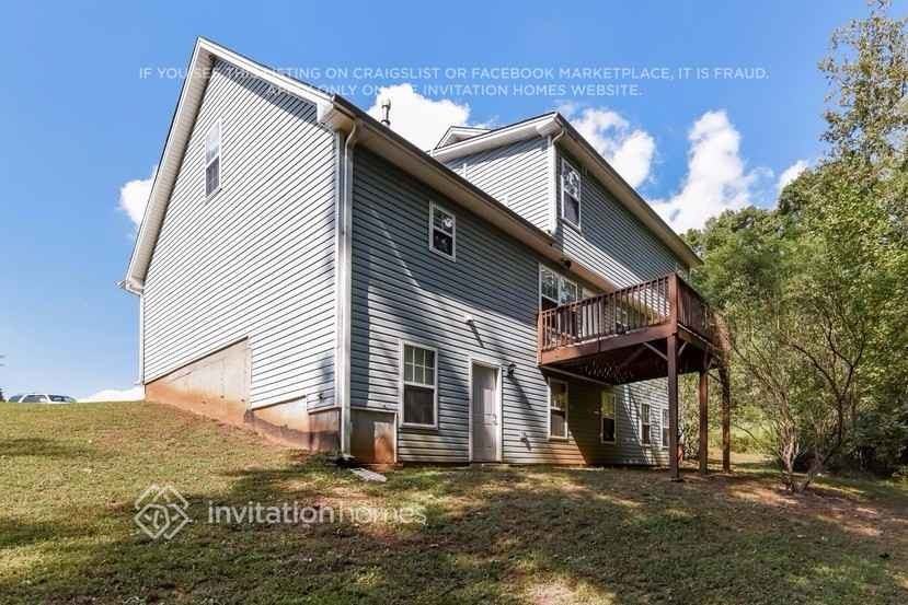 3750 Scotland Ln - Photo 6 of 7