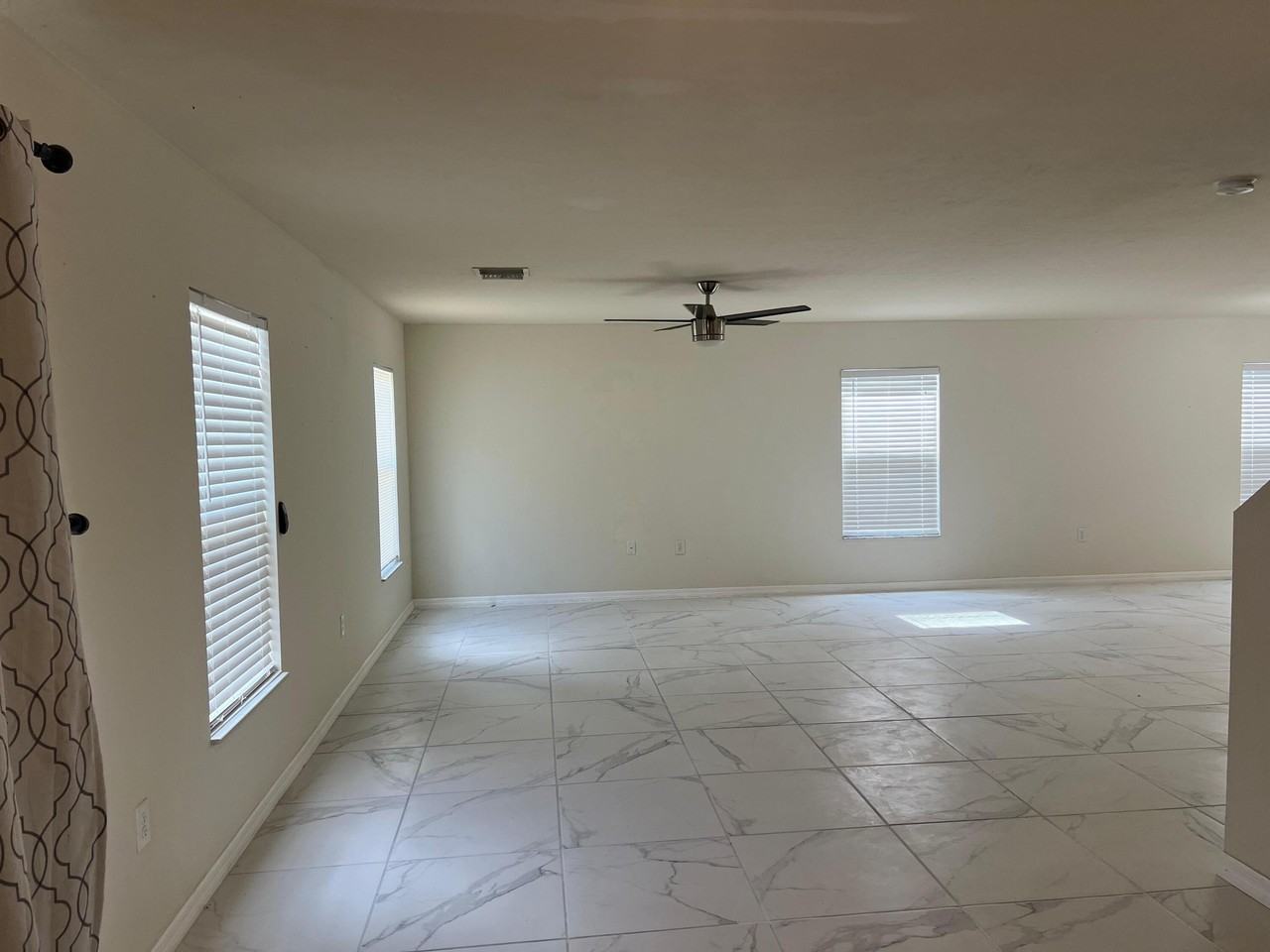 10329 Canal Brook Ln - Photo 4 of 15