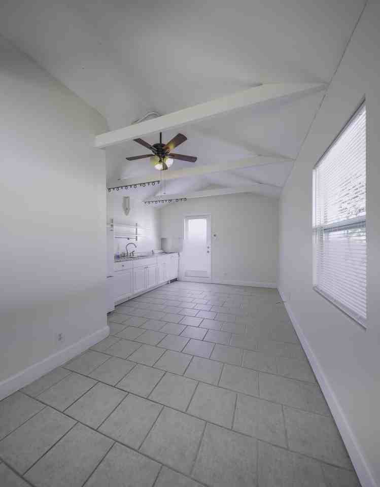 320 N J St #2 - Photo 4 of 15