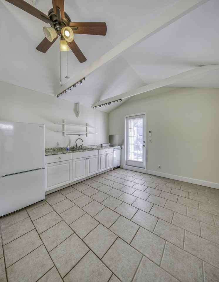320 N J St #2 - Photo 5 of 15