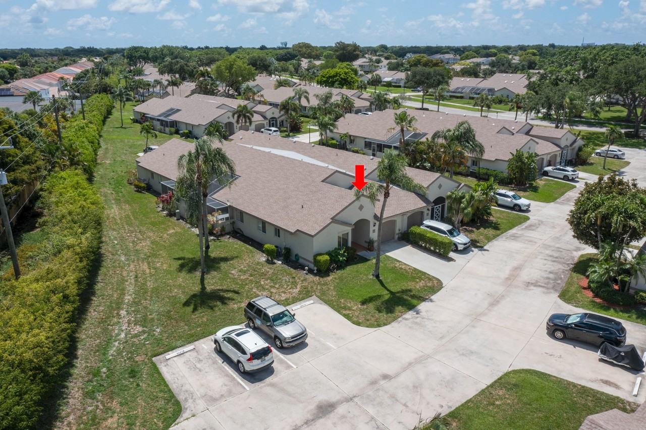9497 Boca Gardens Pkwy #A - Photo 4 of 50