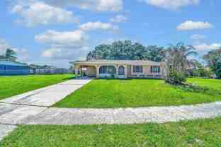 160 Ne Bracken Rd - Photo 1 of 1