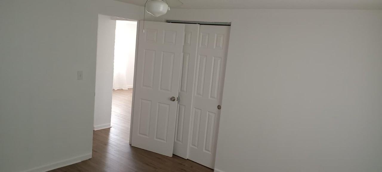 131 E Camphor St - Photo 7 of 21