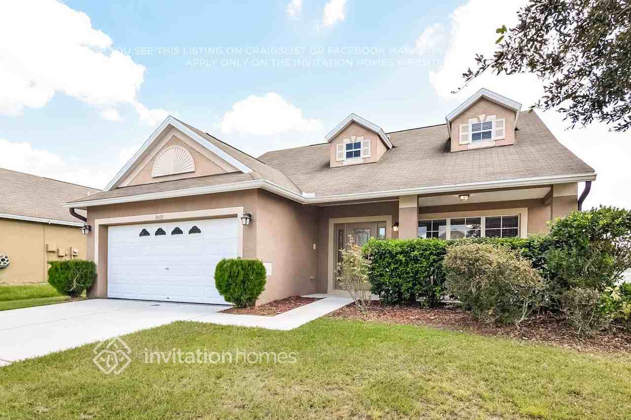 36111 Shady Bluff Loop - Photo 3 of 6