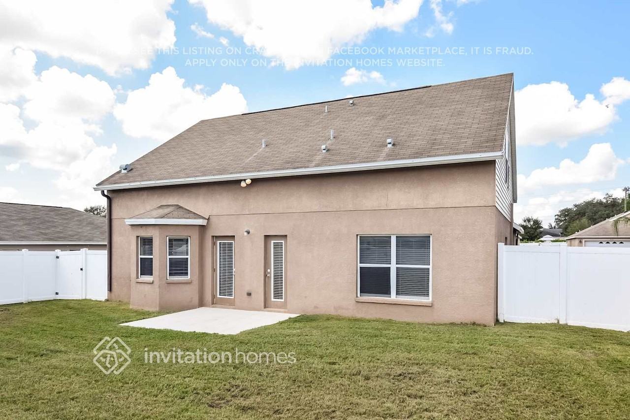 36111 Shady Bluff Loop - Photo 4 of 6