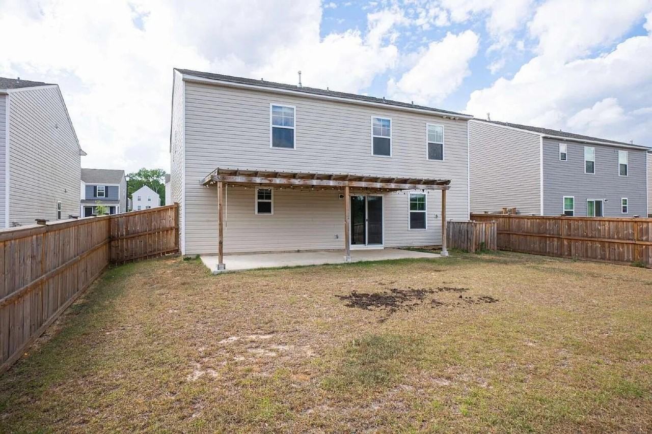 244 Savannah Wood Rd - Photo 5 of 38