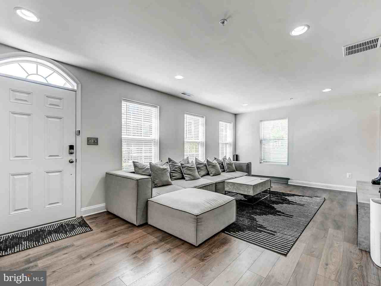 5000 John Buck Ave - Photo 6 of 41