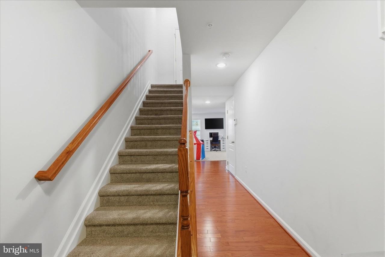 5457 Spotswood Pl - Photo 6 of 35