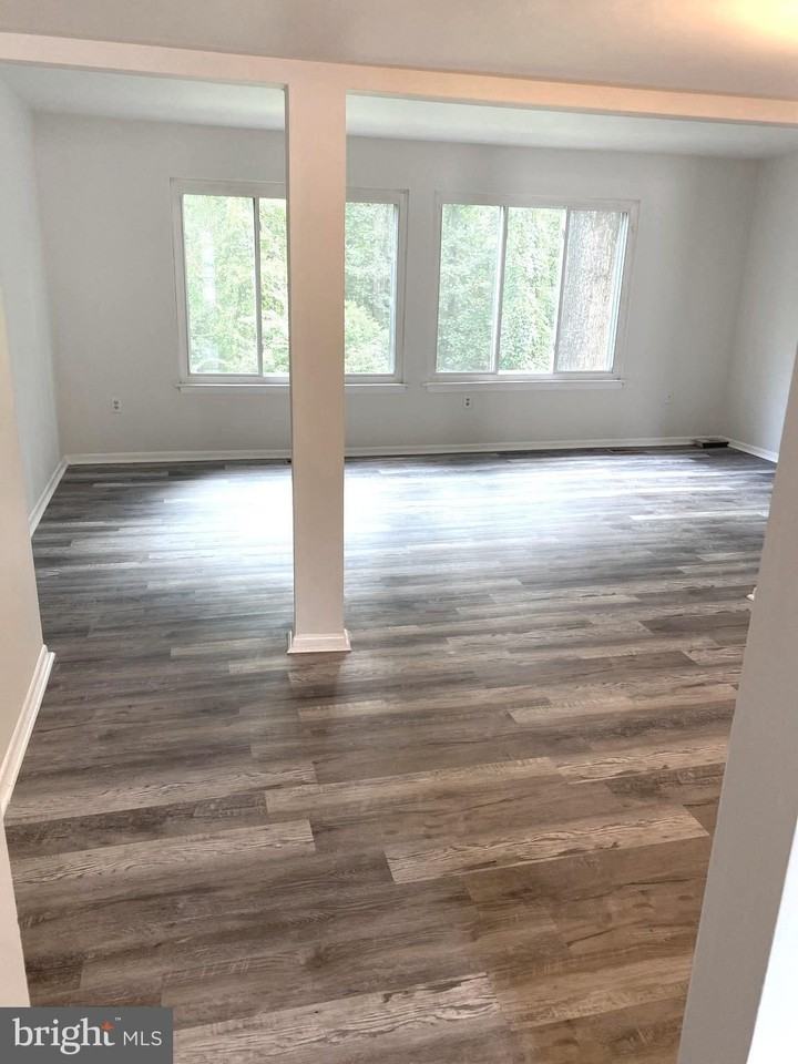 15947 Dorset Rd #188 - Photo 5 of 24