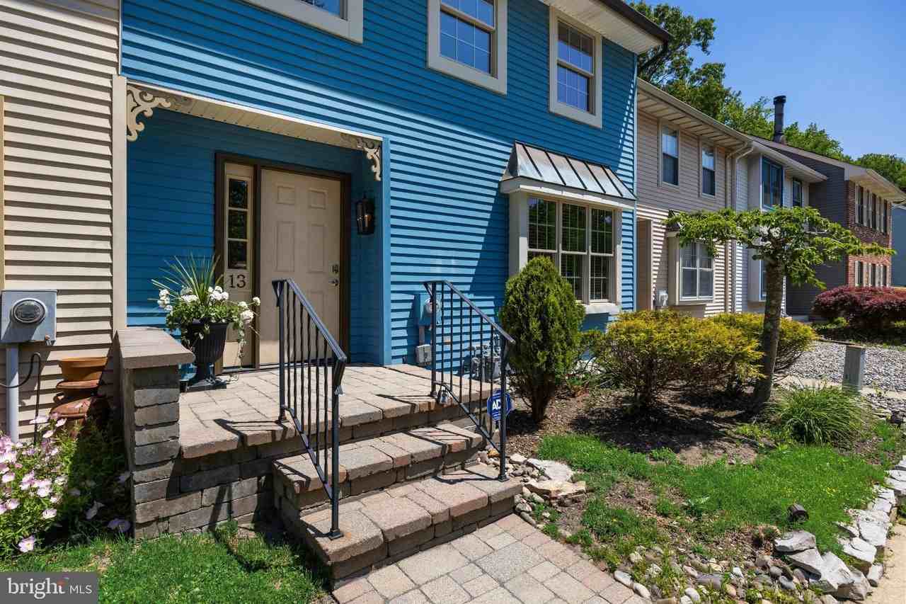 13 Wisina Ct - Photo 4 of 39
