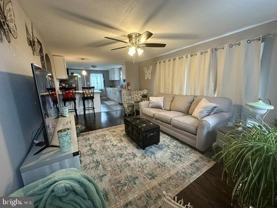 1721 N West Ave - Photo 1 of 1