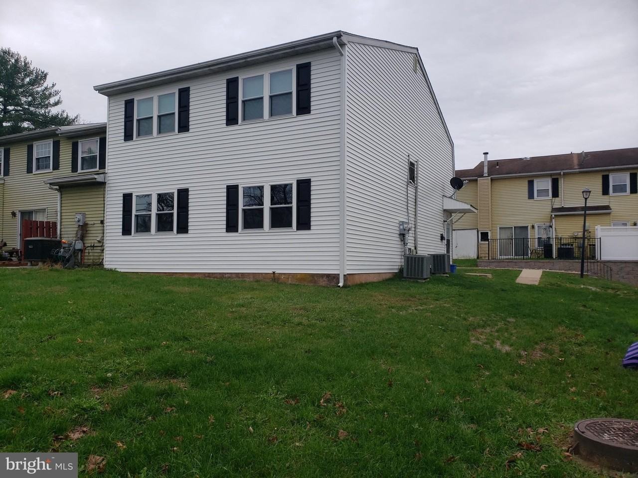 13 Reliance Ct #2ndFL - Photo 2 of 19