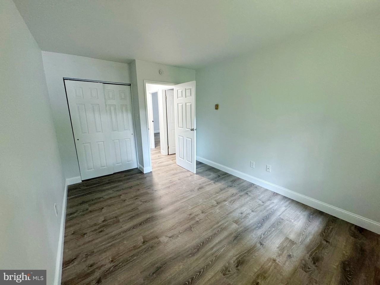 400 Campbell Cir - Photo 6 of 15