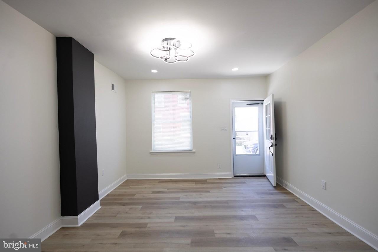 2927 N Ringgold St - Photo 6 of 29