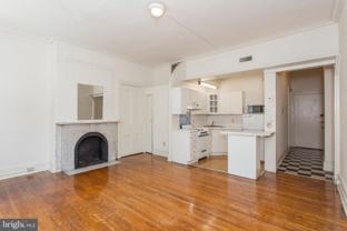 1807 Spruce St #2F - Photo 1 of 1