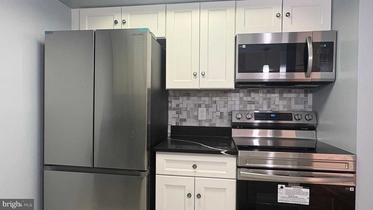 14807 Rydell Rd #204 - Photo 5 of 28