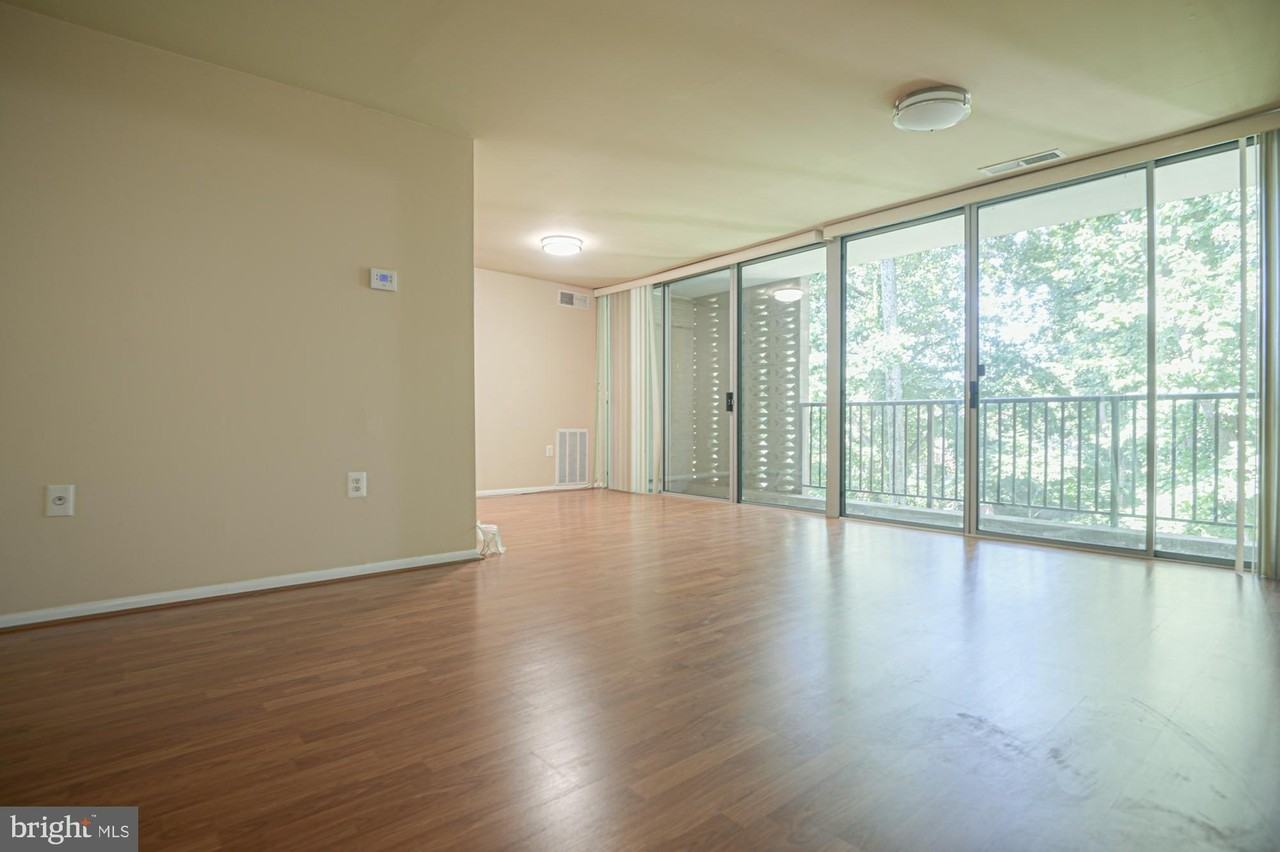 4410 Briarwood Ct N #33 - Photo 2 of 7