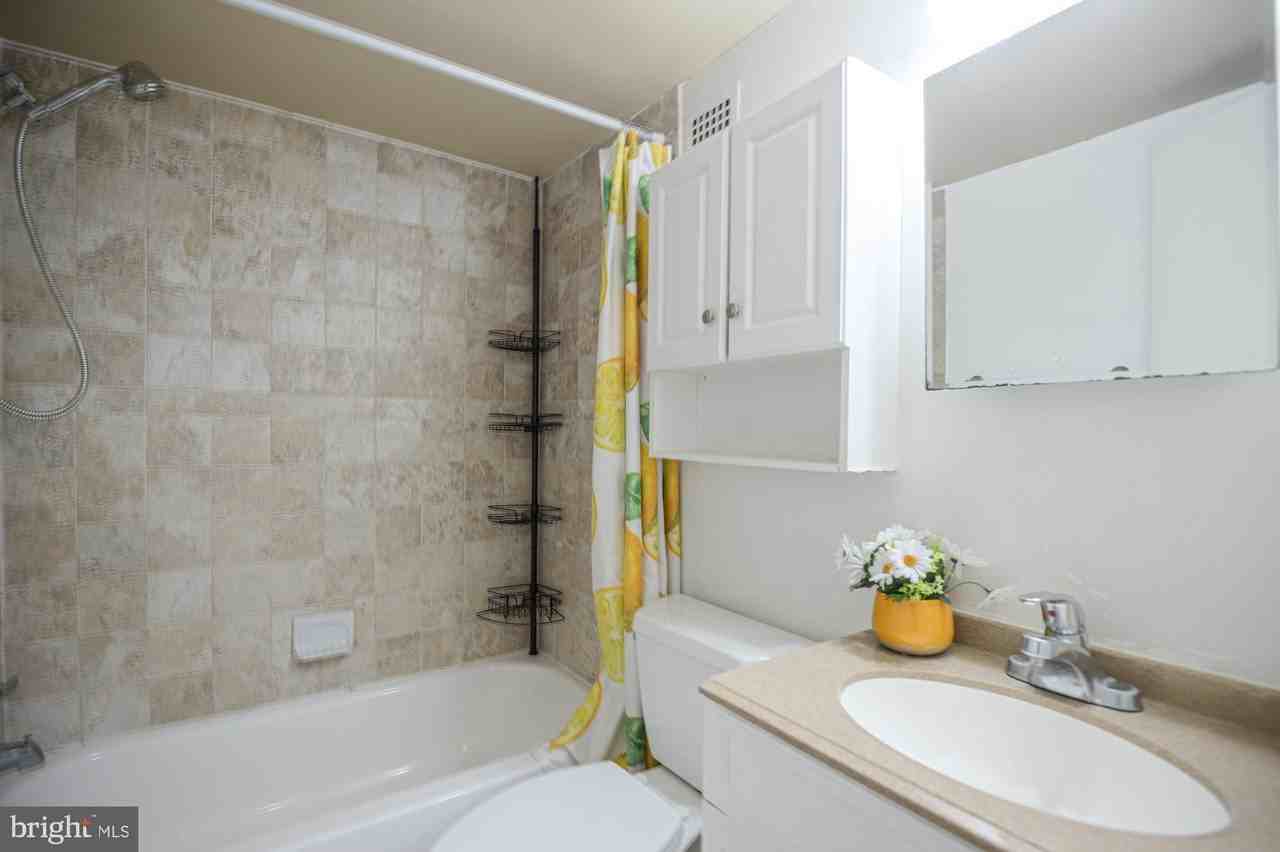 4410 Briarwood Ct N #33 - Photo 5 of 7