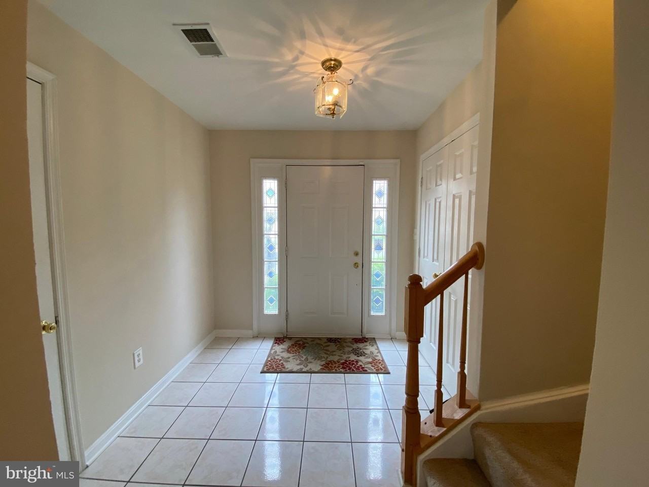 6555 Kelsey Point Cir - Photo 4 of 44