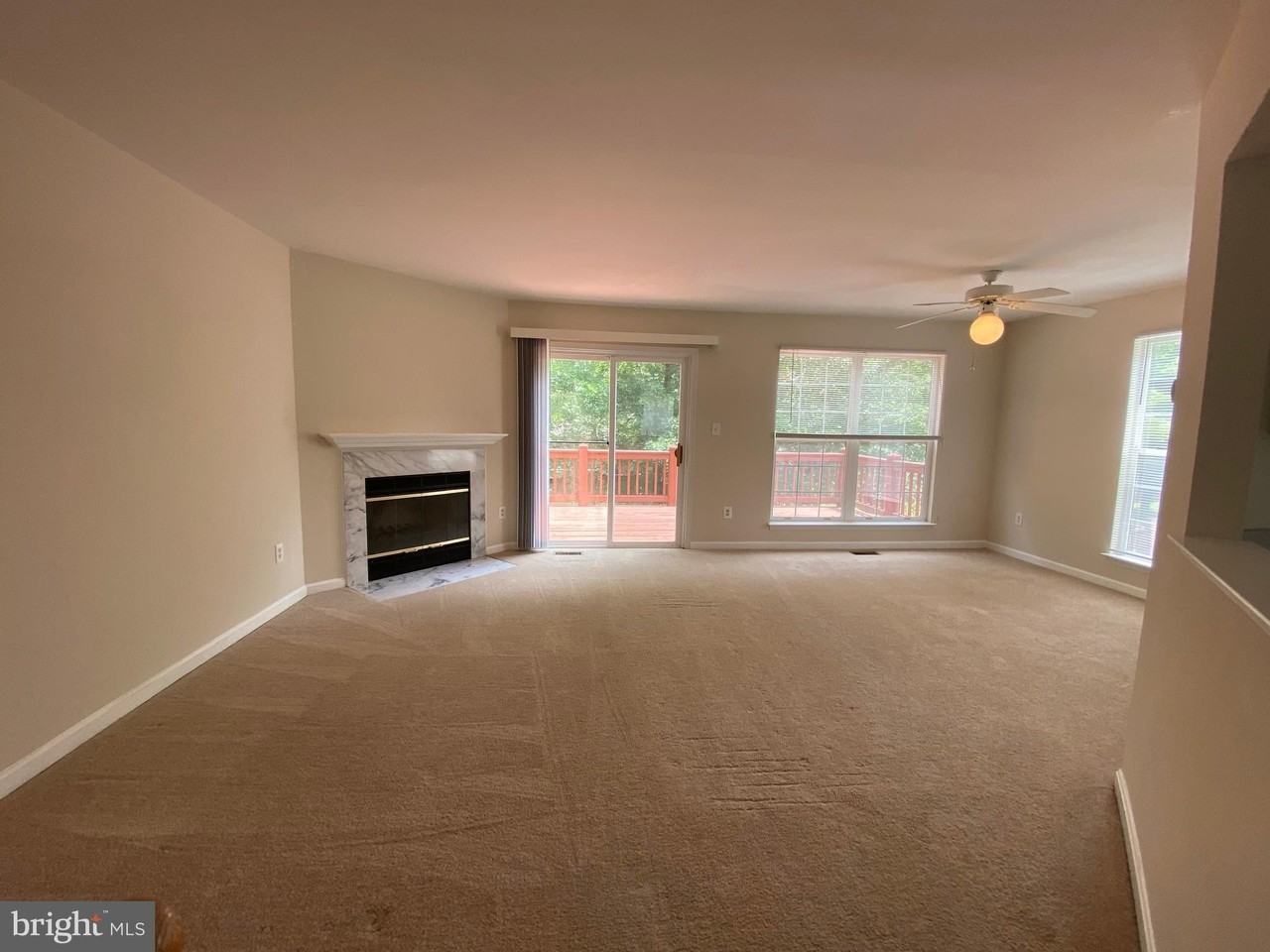 6555 Kelsey Point Cir - Photo 6 of 44