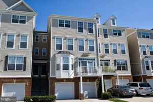 featured image of 13563 Davinci Ln #94