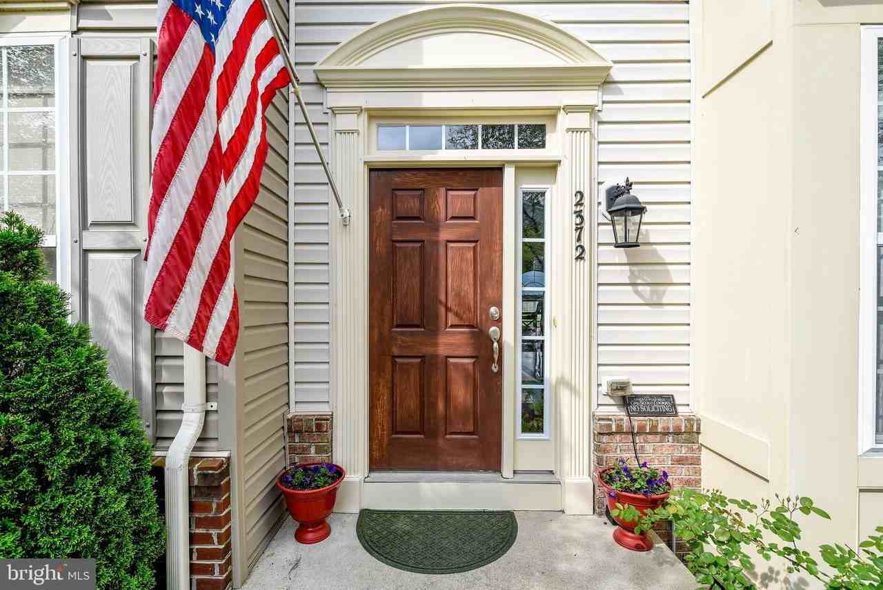 2372 Battery Hill Cir - Photo 4 of 42