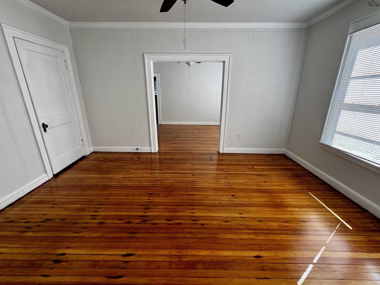 1901 Fillmore St #B - Photo 2 of 9