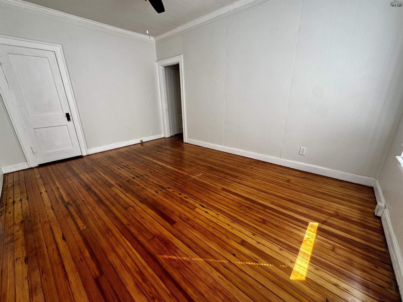 1901 Fillmore St #B - Photo 4 of 9