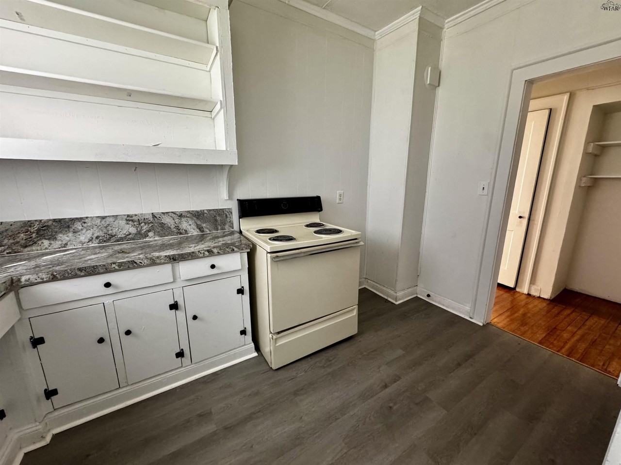 1901 Fillmore St #B - Photo 6 of 9