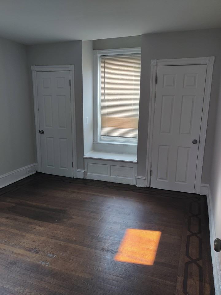 5944 Cedar Ave #1 - Photo 3 of 12