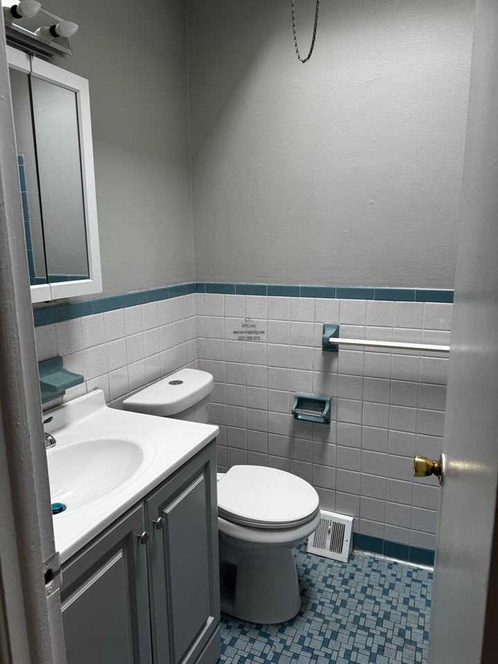 10051 Ferndale St #2 - Photo 7 of 18