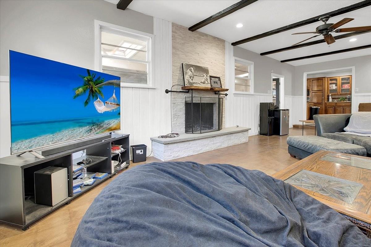 3709 26th St #SF - Photo 7 of 15