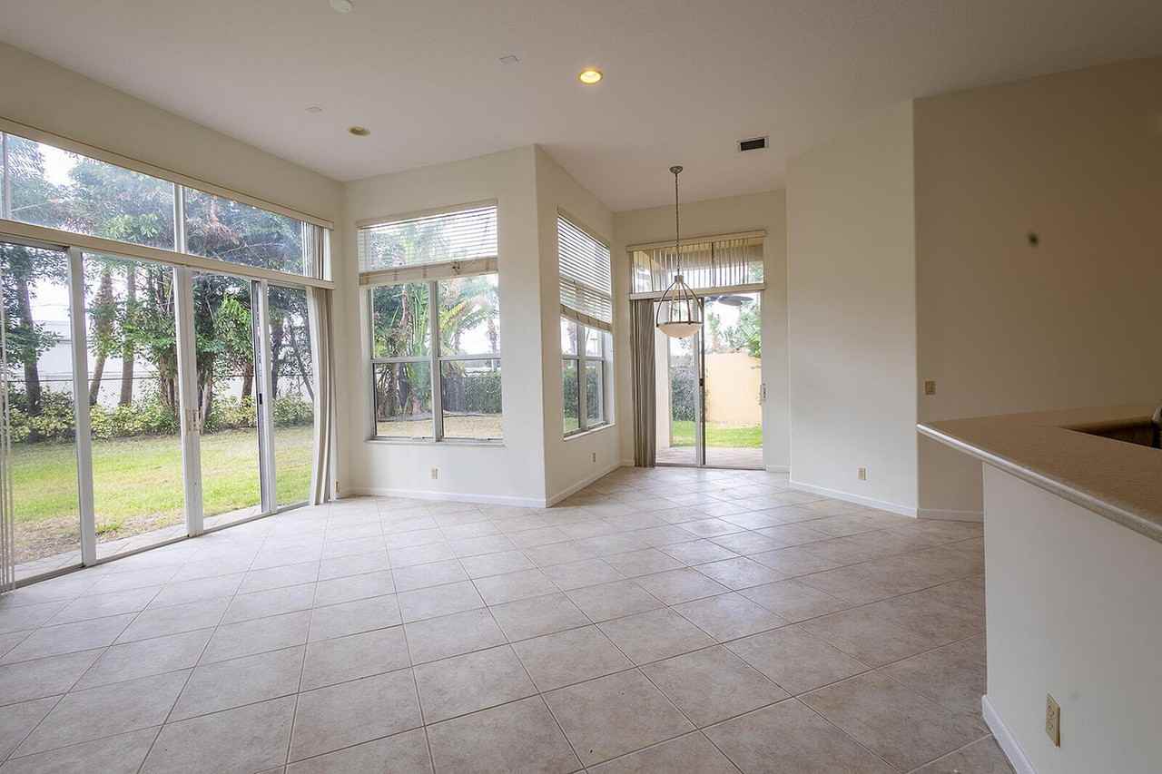 6428 Garden Ct - Photo 6 of 8