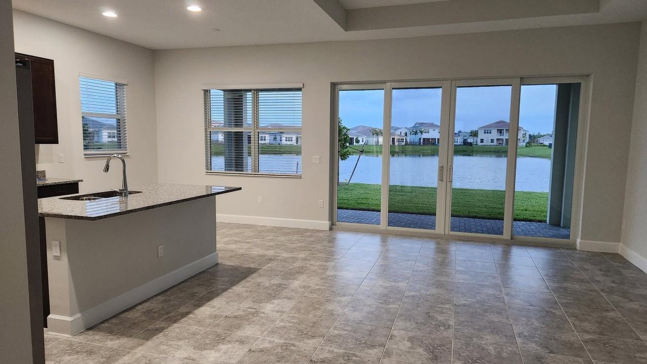 14970 Redcove Pl - Photo 3 of 8