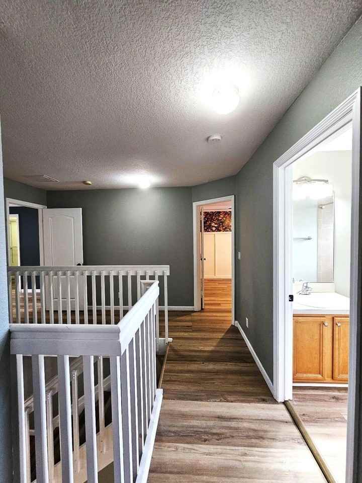 169 Berenger Walk - Photo 4 of 8