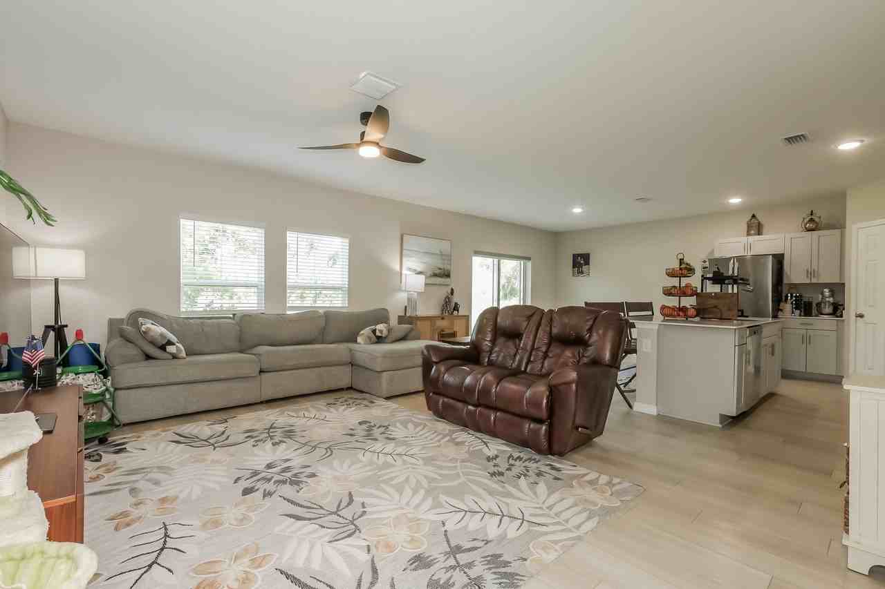 5548 Summer Sunset Dr #1 - Photo 5 of 27