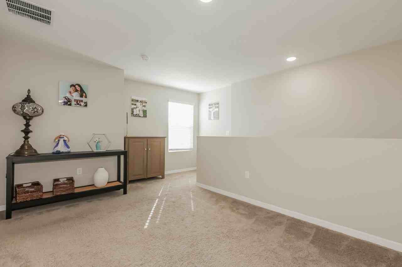 5548 Summer Sunset Dr #1 - Photo 6 of 27