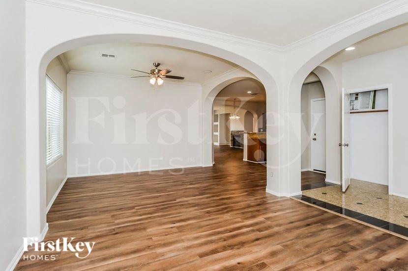 10769 E Marigold Ct - Photo 5 of 15